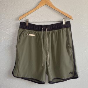 Leg3nd Discovery Mens Large Athletic Shorts Elastic Drawstring Green Gray